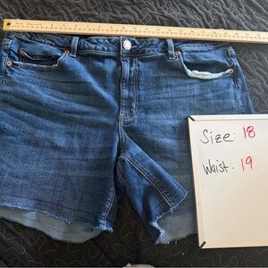 American Eagle Outfitters Tomgirl Midi Dark Blue Denim Cutoff Shorts